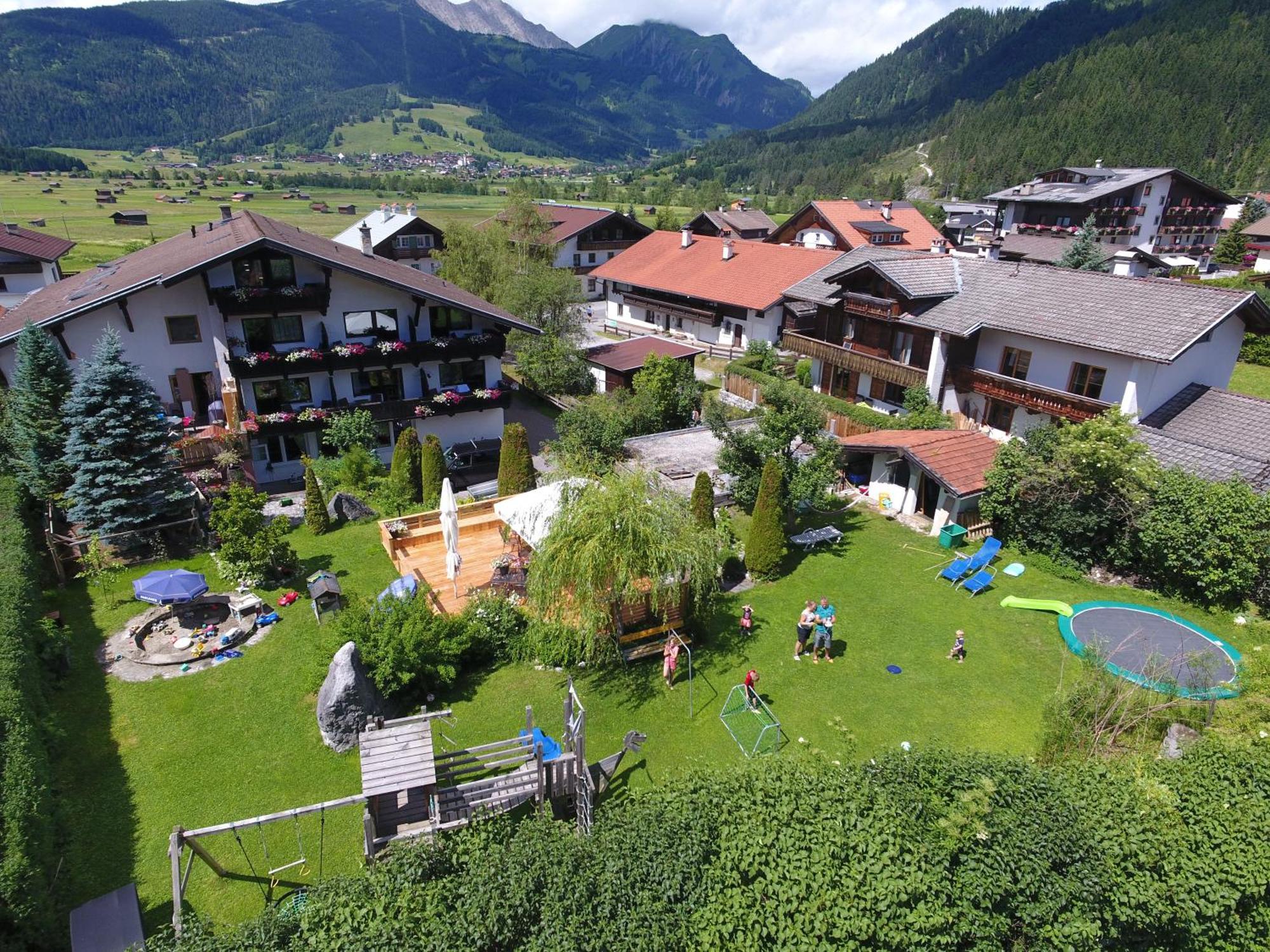 Apartamento Haus Alpengluehen Ehrwald Exterior foto