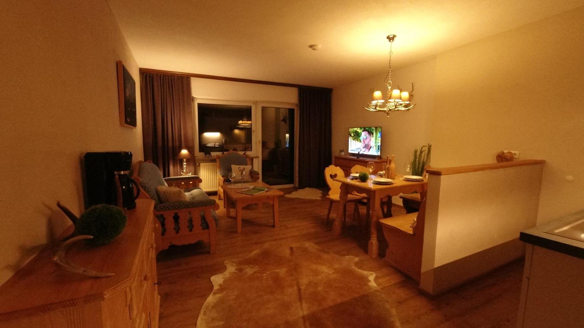 Apartamento Haus Alpengluehen Ehrwald Exterior foto
